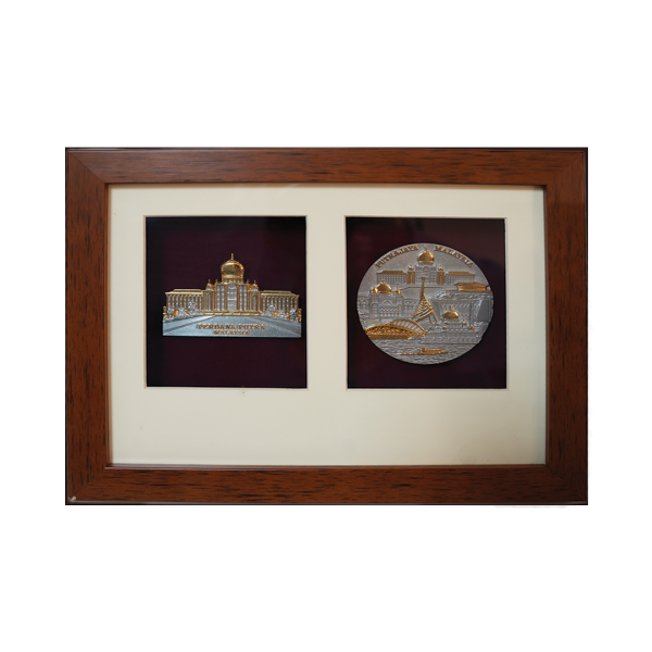 Frame 2 in 1 Pewter - Perdana Putra, Putrajaya