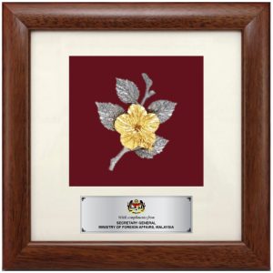 Pewter Frame 8x8 inch - Image 2